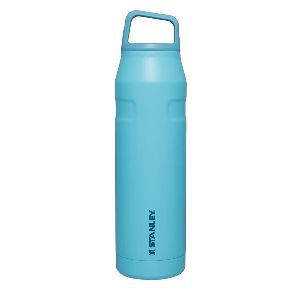 Stanley The AeroLight IceFlow Bottle with Cap and Carry+ Lid 36 oz